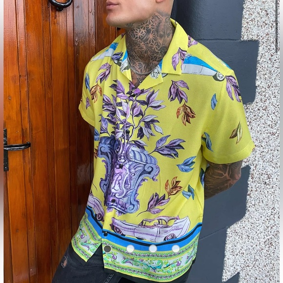 ASOS DESIGN relaxed fit viscose shirt in yellow border print - Picture 1 of 6